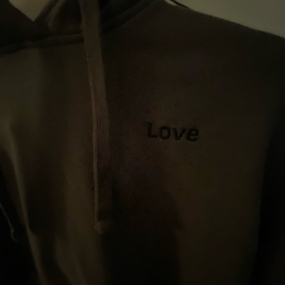 Women’s medium love hoodie - Picture 2 of 2